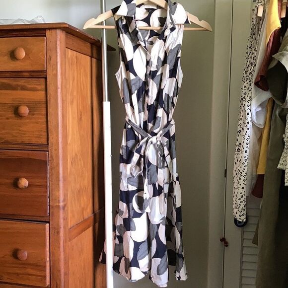 Ann Taylor Sleeveless Printed Dress Size XS - Picture 3 of 8